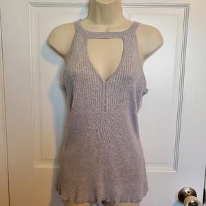 VENUS - Ribbed Sleeveless Vneck Top